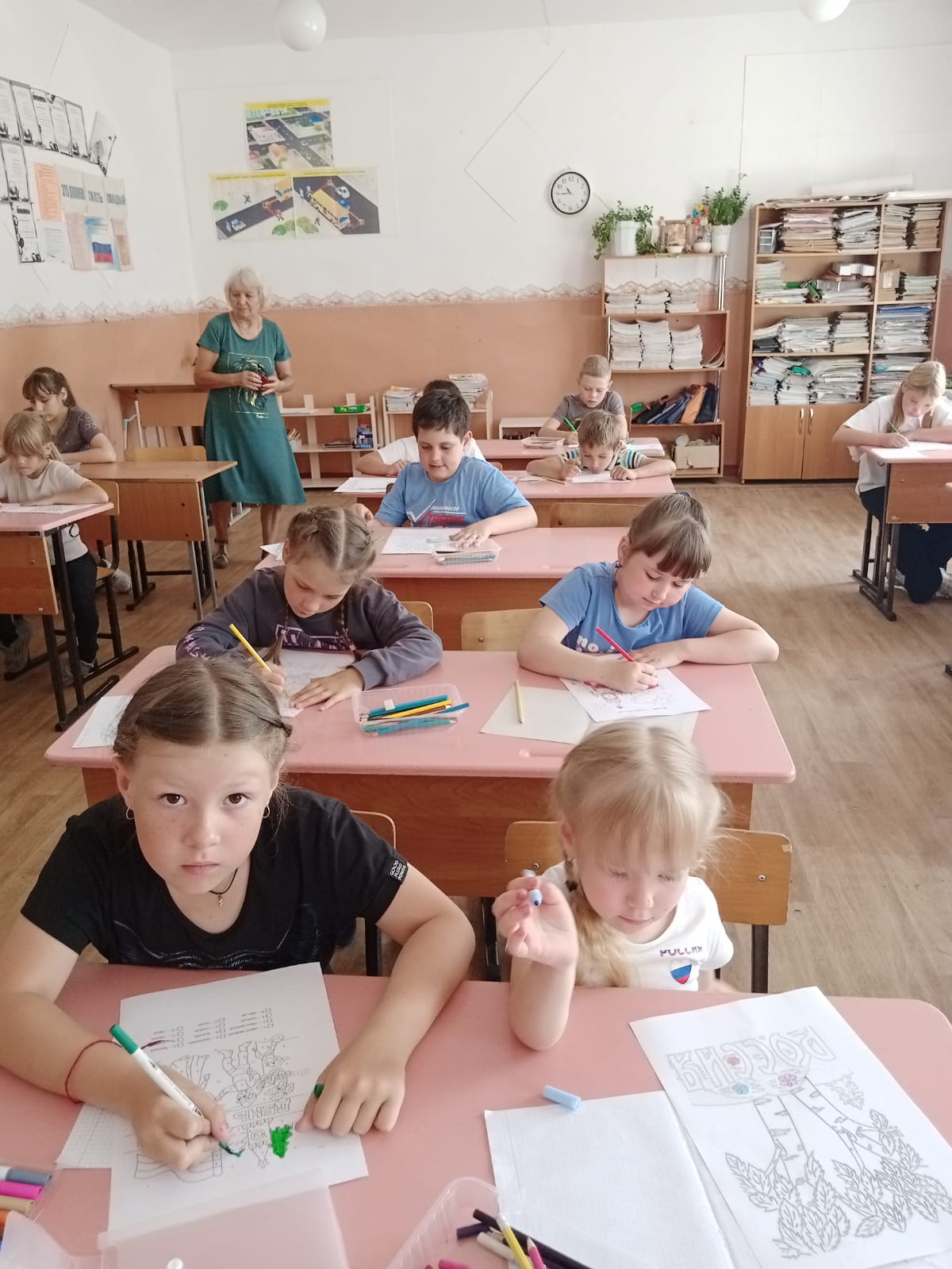 День России в пришкольном лагере.