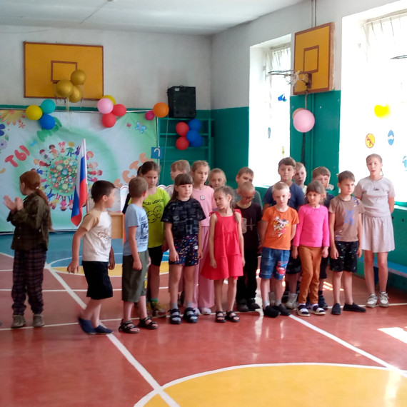 День России в пришкольном лагере.